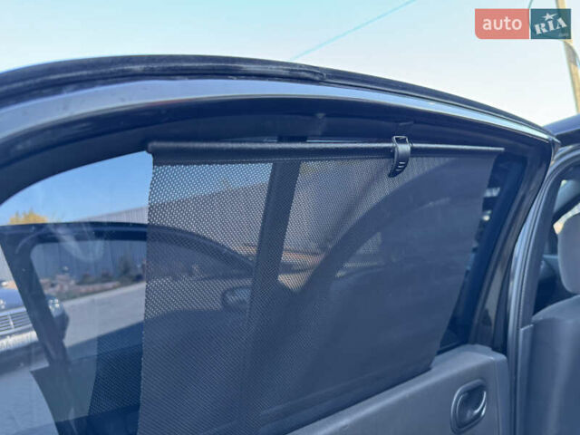 Черный Рено Меган, объемом двигателя 1.6 л и пробегом 297 тыс. км за 4800 $, фото 15 на Automoto.ua