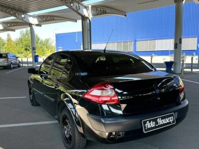 Черный Рено Меган, объемом двигателя 1.4 л и пробегом 300 тыс. км за 3600 $, фото 2 на Automoto.ua