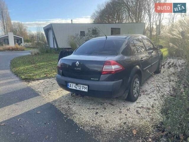 Черный Рено Меган, объемом двигателя 1.4 л и пробегом 305 тыс. км за 4000 $, фото 1 на Automoto.ua