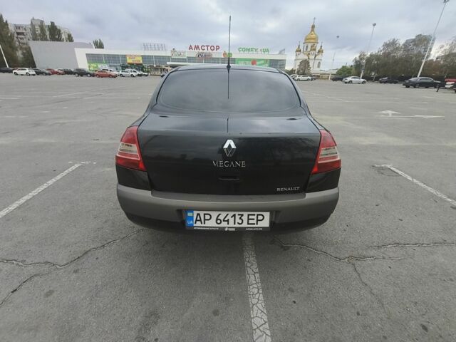 Черный Рено Меган, объемом двигателя 1.4 л и пробегом 298 тыс. км за 4100 $, фото 5 на Automoto.ua
