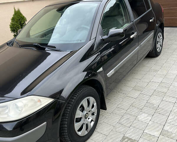 Черный Рено Меган, объемом двигателя 1.6 л и пробегом 158 тыс. км за 4250 $, фото 8 на Automoto.ua