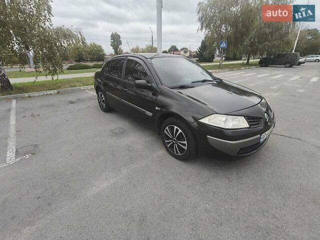 Черный Рено Меган, объемом двигателя 1.39 л и пробегом 298 тыс. км за 3900 $, фото 4 на Automoto.ua