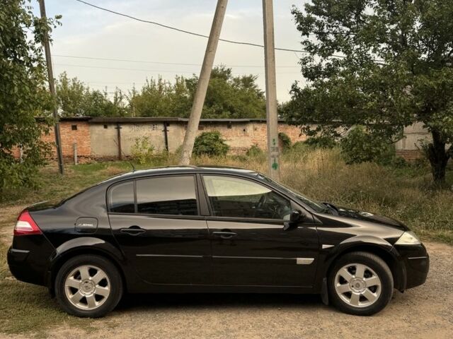 Чорний Рено Меган, об'ємом двигуна 1.6 л та пробігом 234 тис. км за 5400 $, фото 3 на Automoto.ua