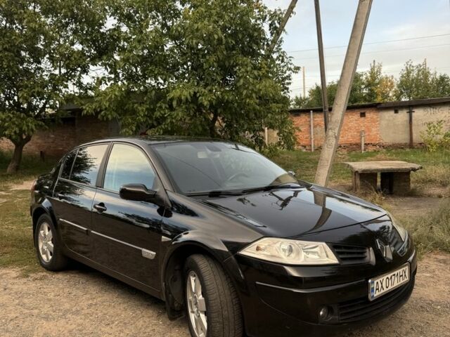 Чорний Рено Меган, об'ємом двигуна 1.6 л та пробігом 234 тис. км за 5400 $, фото 2 на Automoto.ua