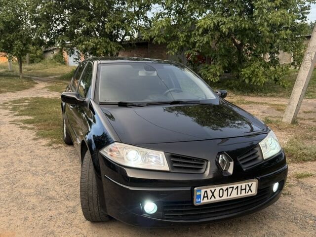 Чорний Рено Меган, об'ємом двигуна 1.6 л та пробігом 234 тис. км за 5400 $, фото 9 на Automoto.ua
