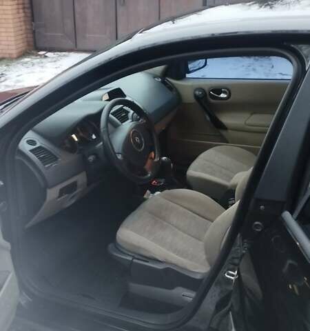 Черный Рено Меган, объемом двигателя 1.6 л и пробегом 211 тыс. км за 6000 $, фото 16 на Automoto.ua