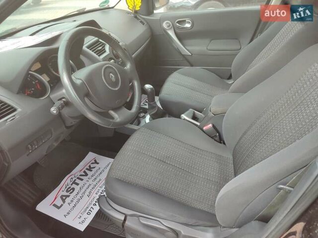 Черный Рено Меган, объемом двигателя 0 л и пробегом 161 тыс. км за 5500 $, фото 1 на Automoto.ua