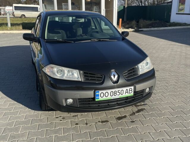 Черный Рено Меган, объемом двигателя 1.6 л и пробегом 315 тыс. км за 5000 $, фото 3 на Automoto.ua