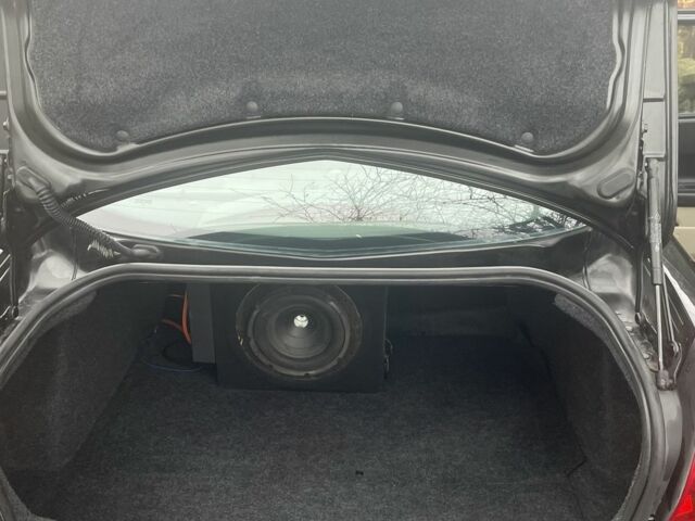 Черный Рено Меган, объемом двигателя 1.6 л и пробегом 315 тыс. км за 5000 $, фото 6 на Automoto.ua