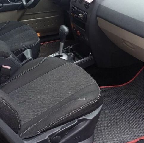 Черный Рено Меган, объемом двигателя 1.6 л и пробегом 315 тыс. км за 5000 $, фото 16 на Automoto.ua