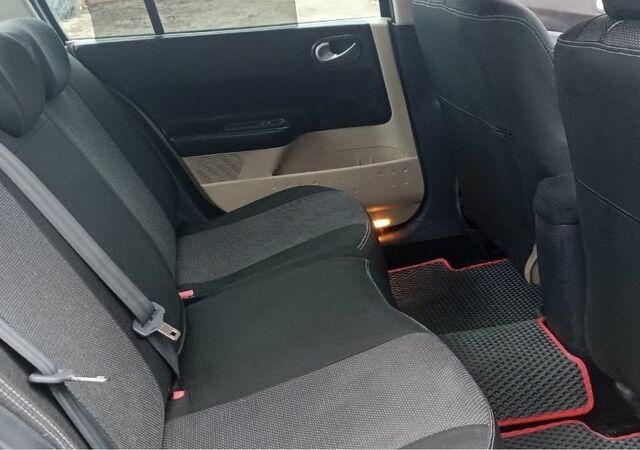 Черный Рено Меган, объемом двигателя 1.6 л и пробегом 315 тыс. км за 5000 $, фото 11 на Automoto.ua