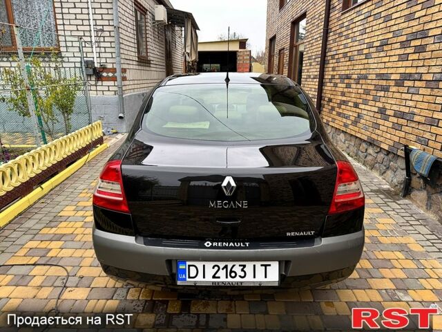 Черный Рено Меган, объемом двигателя 1.6 л и пробегом 151 тыс. км за 4700 $, фото 4 на Automoto.ua