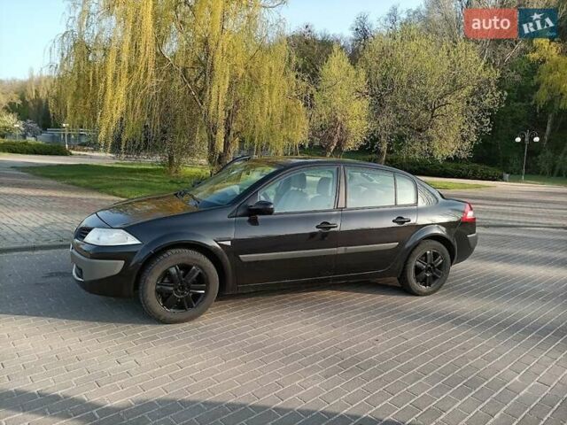 Черный Рено Меган, объемом двигателя 1.6 л и пробегом 210 тыс. км за 4300 $, фото 8 на Automoto.ua