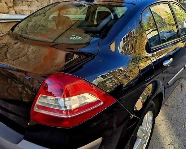 Чорний Рено Меган, об'ємом двигуна 1.6 л та пробігом 225 тис. км за 5000 $, фото 9 на Automoto.ua
