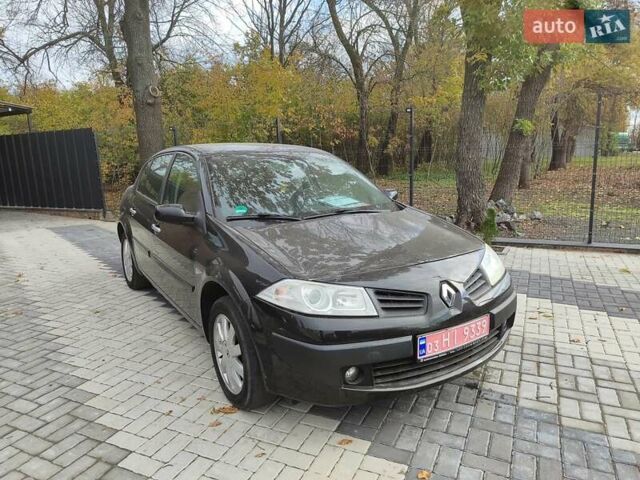 Черный Рено Меган, объемом двигателя 0 л и пробегом 161 тыс. км за 5500 $, фото 3 на Automoto.ua