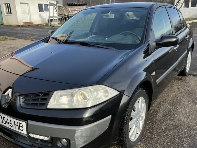 Черный Рено Меган, объемом двигателя 1.6 л и пробегом 299 тыс. км за 4800 $, фото 1 на Automoto.ua