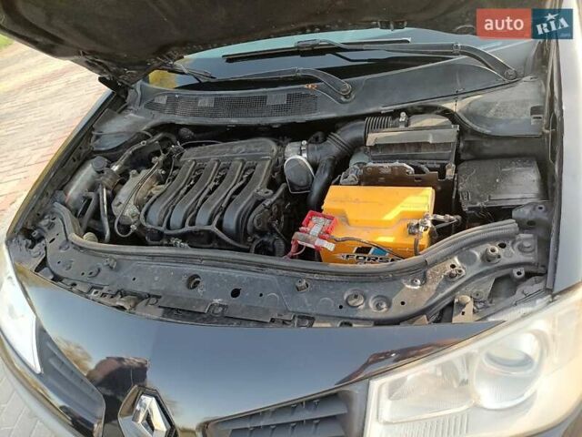 Черный Рено Меган, объемом двигателя 1.6 л и пробегом 210 тыс. км за 4300 $, фото 11 на Automoto.ua