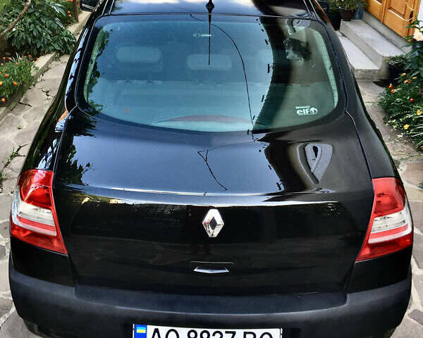 Черный Рено Меган, объемом двигателя 1.4 л и пробегом 229 тыс. км за 5300 $, фото 4 на Automoto.ua