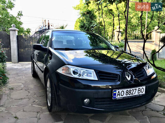 Черный Рено Меган, объемом двигателя 1.4 л и пробегом 229 тыс. км за 5300 $, фото 2 на Automoto.ua