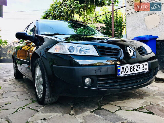 Черный Рено Меган, объемом двигателя 1.4 л и пробегом 229 тыс. км за 5300 $, фото 8 на Automoto.ua