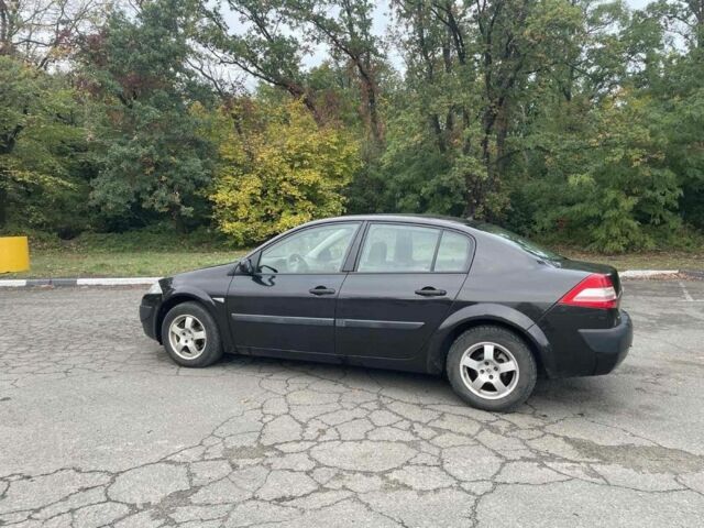 Чорний Рено Меган, об'ємом двигуна 0 л та пробігом 270 тис. км за 2000 $, фото 6 на Automoto.ua