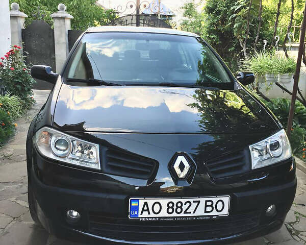 Черный Рено Меган, объемом двигателя 1.4 л и пробегом 229 тыс. км за 5300 $, фото 1 на Automoto.ua