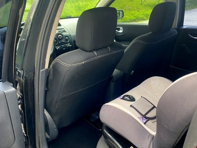 Черный Рено Меган, объемом двигателя 1.4 л и пробегом 0 тыс. км за 4200 $, фото 2 на Automoto.ua