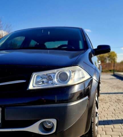 Рено Меган 2008 в Черновцах на Automoto.ua Черный Рено Меган, объемом двигателя 1.4 л и пробегом 200 тыс. км за 4000 $, фото 3 на Automoto.ua