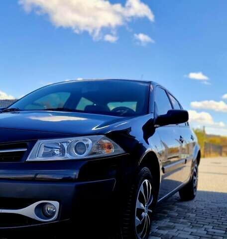 Рено Меган 2008 в Черновцах на Automoto.ua Черный Рено Меган, объемом двигателя 1.4 л и пробегом 200 тыс. км за 4000 $, фото 12 на Automoto.ua