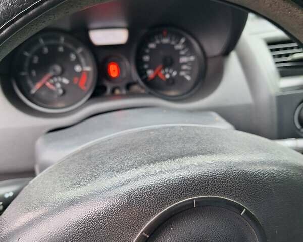 Черный Рено Меган, объемом двигателя 1.4 л и пробегом 490 тыс. км за 3100 $, фото 2 на Automoto.ua