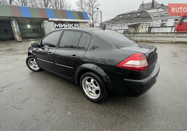 Черный Рено Меган, объемом двигателя 1.39 л и пробегом 281 тыс. км за 4200 $, фото 3 на Automoto.ua