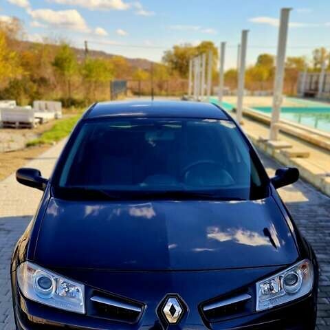 Рено Меган 2008 в Черновцах на Automoto.ua Черный Рено Меган, объемом двигателя 1.4 л и пробегом 200 тыс. км за 4000 $, фото 17 на Automoto.ua