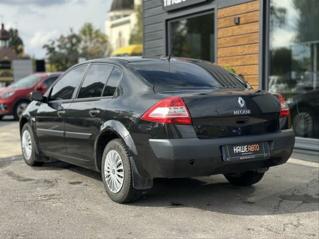 Рено Меган 2009 у Львові на Automoto.ua Чорний Рено Меган, об'ємом двигуна 1.4 л та пробігом 163 тис. км за 4999 $, фото 4 на Automoto.ua