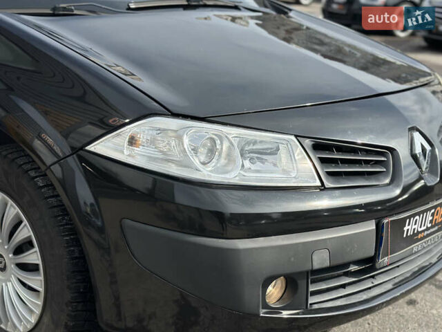 Черный Рено Меган, объемом двигателя 1.39 л и пробегом 163 тыс. км за 4999 $, фото 9 на Automoto.ua