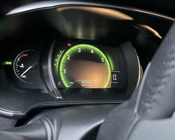 Чорний Рено Меган, об'ємом двигуна 1.6 л та пробігом 89 тис. км за 12999 $, фото 9 на Automoto.ua