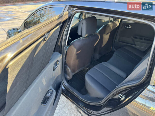 Черный Рено Меган, объемом двигателя 1.6 л и пробегом 293 тыс. км за 4199 $, фото 8 на Automoto.ua