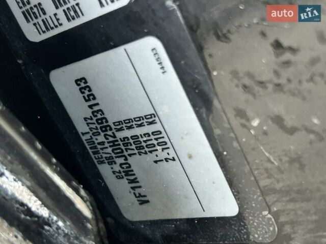 Черный Рено Меган, объемом двигателя 1.6 л и пробегом 275 тыс. км за 4700 $, фото 27 на Automoto.ua