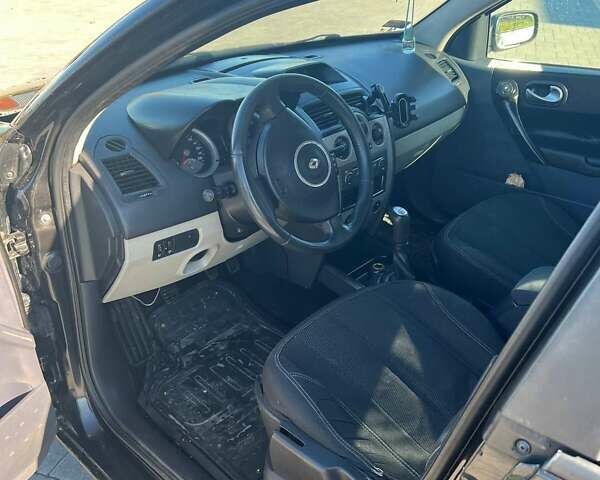 Черный Рено Меган, объемом двигателя 1.46 л и пробегом 420 тыс. км за 3700 $, фото 4 на Automoto.ua