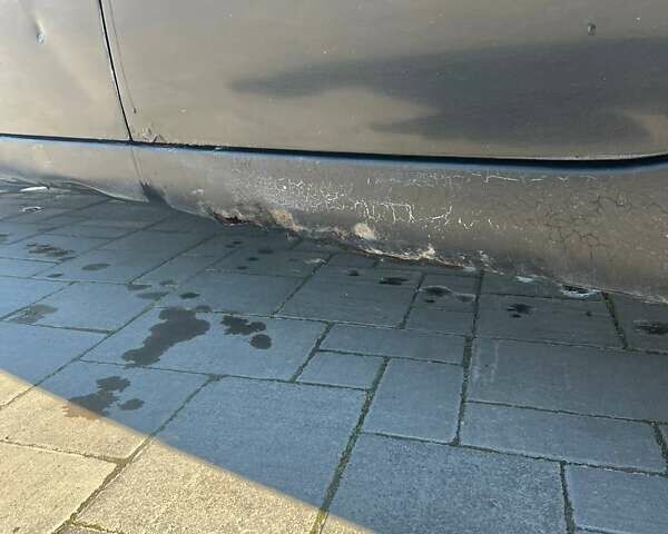 Черный Рено Меган, объемом двигателя 1.46 л и пробегом 420 тыс. км за 3700 $, фото 12 на Automoto.ua