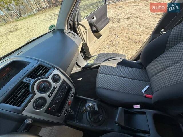 Черный Рено Меган, объемом двигателя 1.6 л и пробегом 168 тыс. км за 4950 $, фото 62 на Automoto.ua