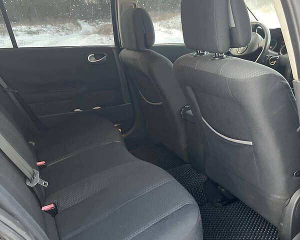 Чорний Рено Меган, об'ємом двигуна 1.46 л та пробігом 325 тис. км за 5300 $, фото 10 на Automoto.ua