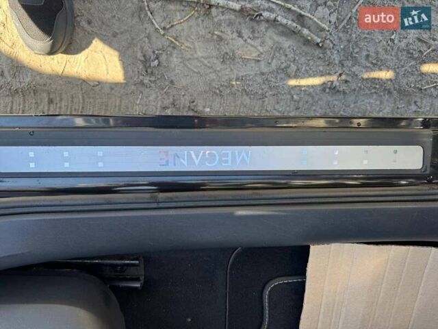 Черный Рено Меган, объемом двигателя 1.6 л и пробегом 168 тыс. км за 4950 $, фото 67 на Automoto.ua