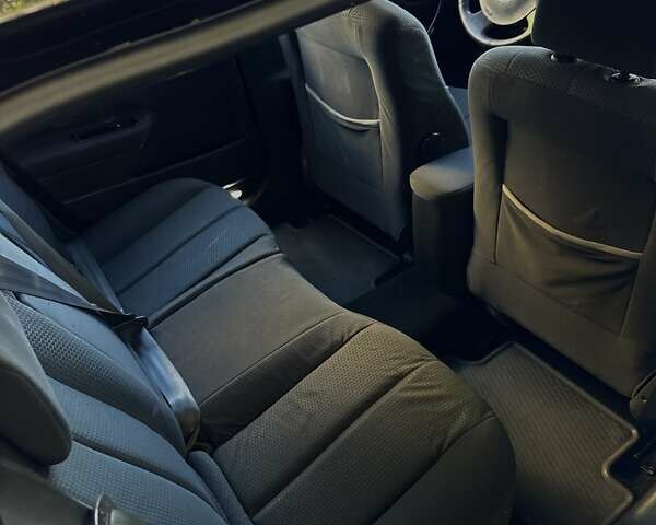 Черный Рено Меган, объемом двигателя 1.6 л и пробегом 250 тыс. км за 3900 $, фото 7 на Automoto.ua