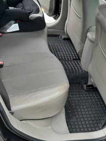 Чорний Рено Меган, об'ємом двигуна 1.6 л та пробігом 225 тис. км за 4700 $, фото 19 на Automoto.ua