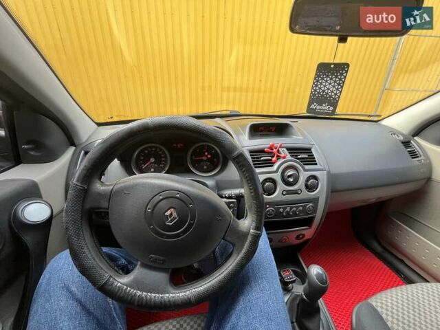 Чорний Рено Меган, об'ємом двигуна 1.5 л та пробігом 324 тис. км за 4300 $, фото 11 на Automoto.ua