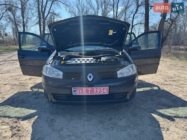 Черный Рено Меган, объемом двигателя 1.6 л и пробегом 168 тыс. км за 4950 $, фото 91 на Automoto.ua