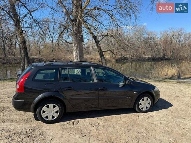 Черный Рено Меган, объемом двигателя 1.6 л и пробегом 168 тыс. км за 4950 $, фото 28 на Automoto.ua