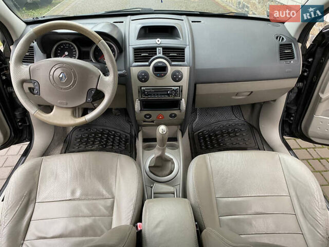 Чорний Рено Меган, об'ємом двигуна 1.6 л та пробігом 289 тис. км за 4200 $, фото 14 на Automoto.ua