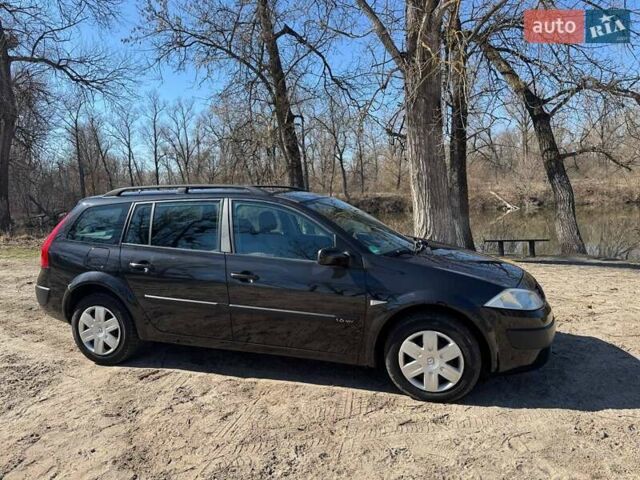 Черный Рено Меган, объемом двигателя 1.6 л и пробегом 168 тыс. км за 4950 $, фото 35 на Automoto.ua