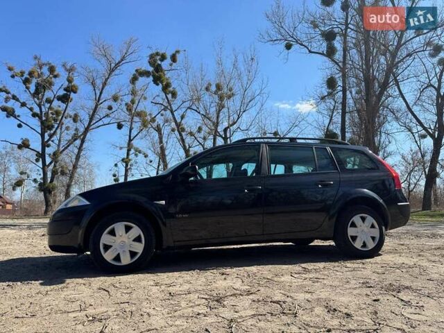 Черный Рено Меган, объемом двигателя 1.6 л и пробегом 168 тыс. км за 4950 $, фото 5 на Automoto.ua